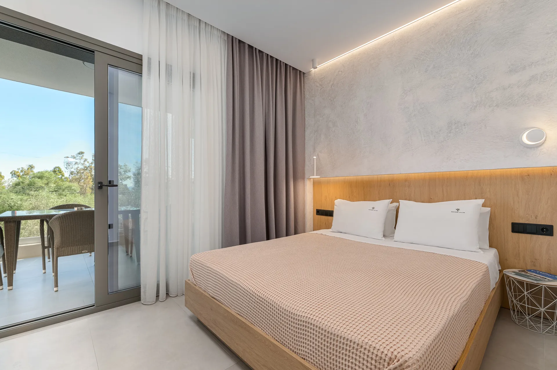 Tiara Holidays - Dionisos Resort - Luxury Apartment First Floor - bedroom 2